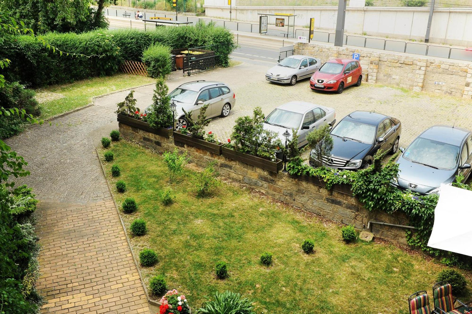 Apartmenthaus Stadt Metz Dresde Extérieur photo