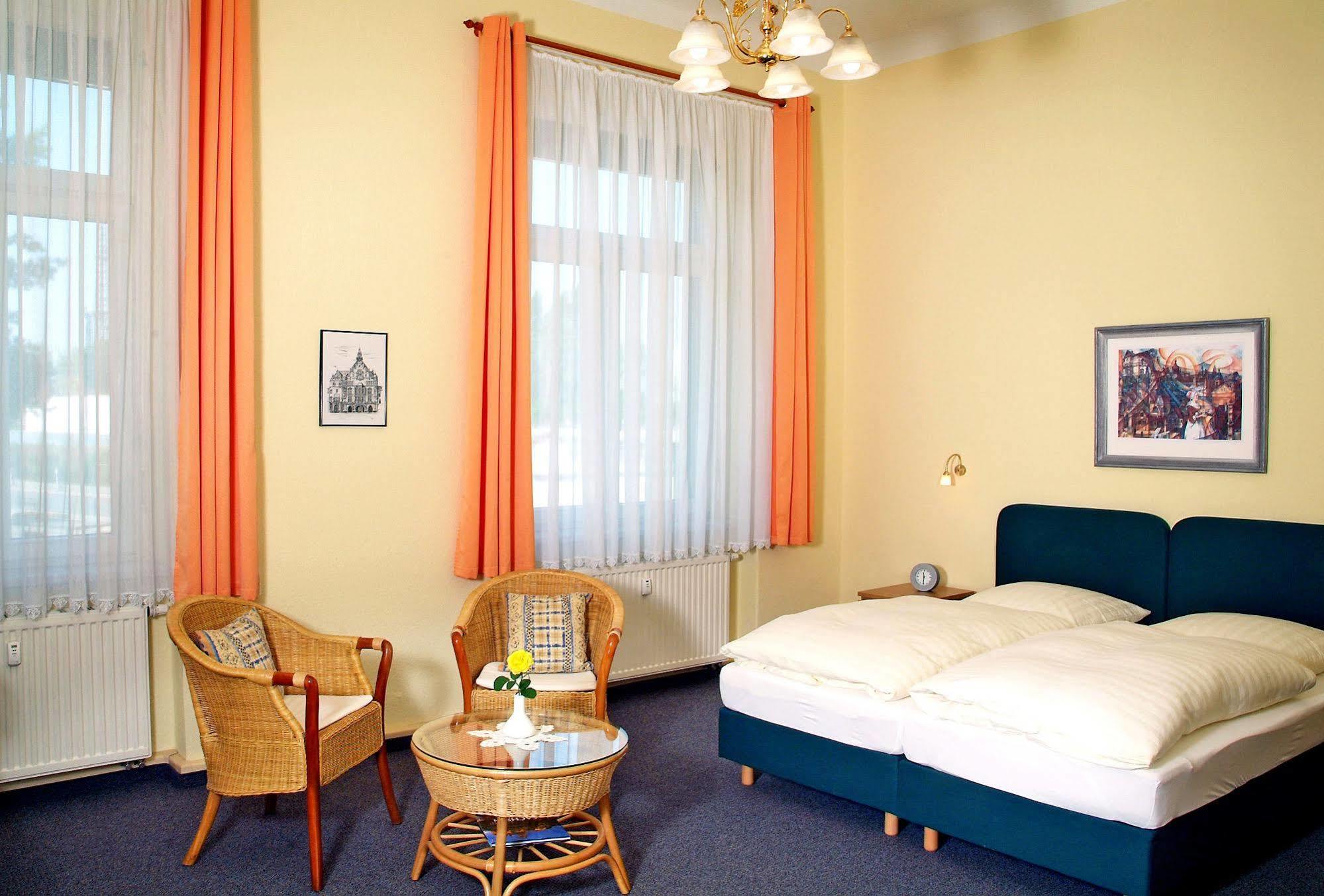 Apartmenthaus Stadt Metz Dresde Extérieur photo