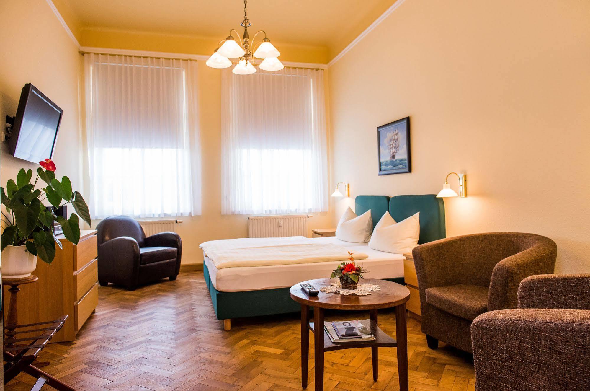 Apartmenthaus Stadt Metz Dresde Extérieur photo