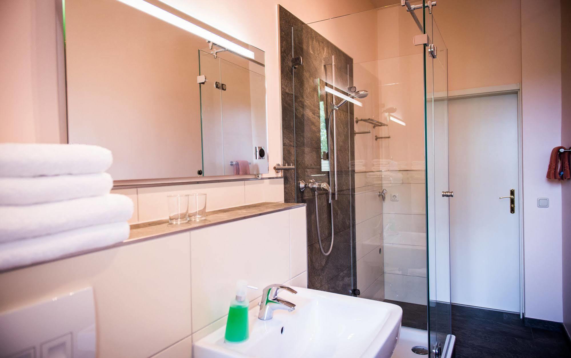 Apartmenthaus Stadt Metz Dresde Extérieur photo
